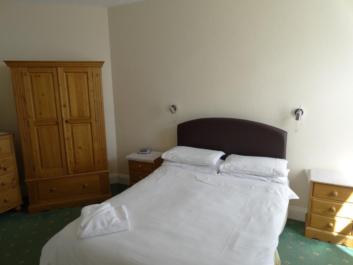 Beachmount Holiday Apartments Рос-он-Сі Екстер'єр фото